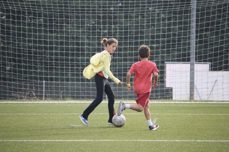 Village Camps International Summer Camp Leysin, Switzerland 2026-08-15 https://www.villagecamps.com/journals_admin/images/693-31-football (29).jpg